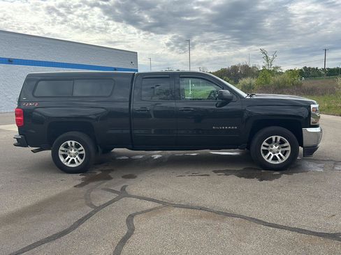 Used 2019 Chevrolet Silverado 1500 LT w/ All Star Edition AWD/4WD image 6