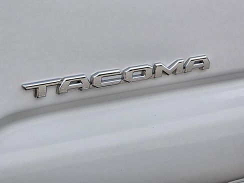 Certified 2023 Toyota Tacoma SR5 w/ Technology Package image 28