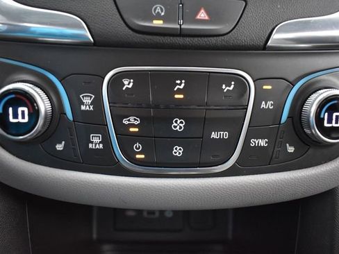 Used 2024 Chevrolet Equinox LT image 26