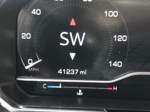 Used 2022 GMC Sierra 1500 SLT w/ SLT Premium Package image 23