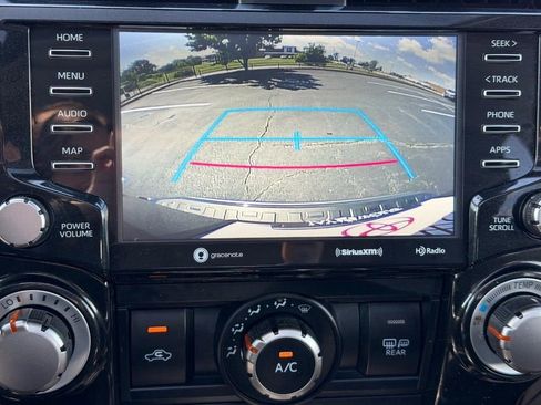 Certified 2024 Toyota 4Runner TRD Off-Road Premium w/ Moonroof Package AWD/4WD image 23