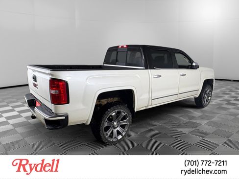 Used 2015 GMC Sierra 1500 Denali w/ Driver Alert Package image 5
