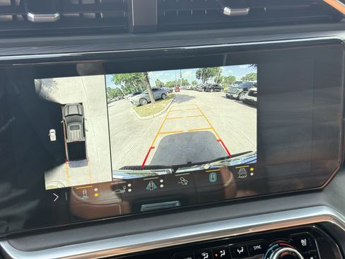 Used 2023 GMC Sierra 1500 Denali Ultimate AWD/4WD image 21
