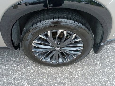 Used 2024 Nissan Rogue Platinum w/ Platinum Premium Package FWD image 22