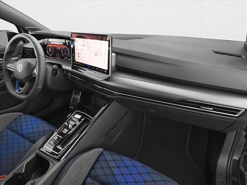 New 2026 Volkswagen Golf AWD/4WD image 11