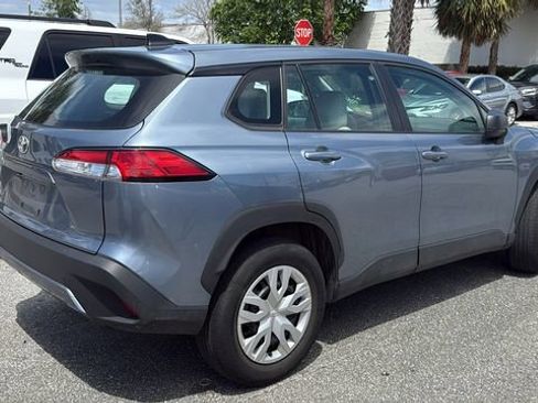 Used 2023 Toyota Corolla Cross L image 7