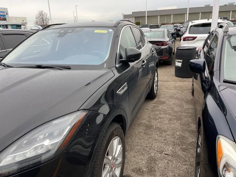 Used 2019 Jaguar E-PACE S image 6