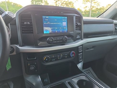 Used 2021 Ford F150 XLT AWD/4WD image 23
