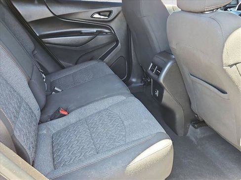 Used 2022 Chevrolet Equinox LT AWD/4WD image 26