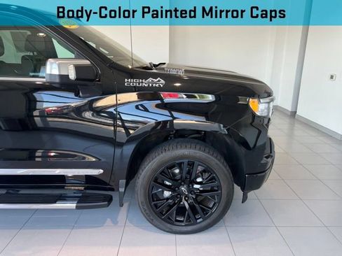 Used 2023 Chevrolet Silverado 1500 High Country w/ Technology Package AWD/4WD image 12