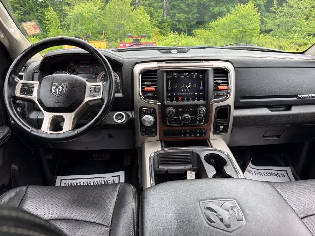 Used 2018 RAM 1500 Laramie w/ Convenience Group AWD/4WD image 14