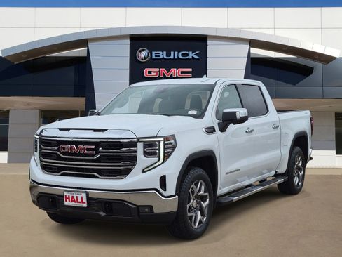 Used 2024 GMC Sierra 1500 SLT AWD/4WD image 3
