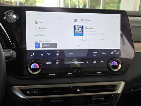 Certified 2024 Lexus RX 350 AWD w/ Convenience Package image 22