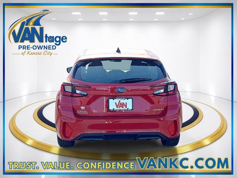 Certified 2025 Subaru Impreza 2.0i image 7