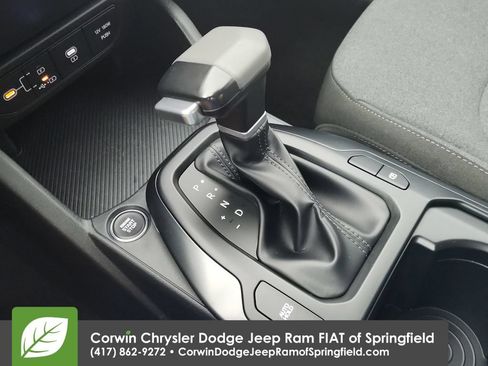Used 2025 Kia K4 FWD image 26