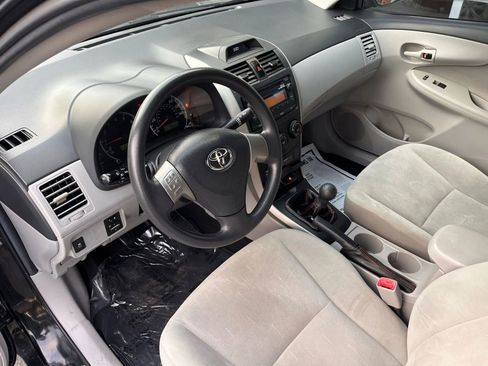 Used 2013 Toyota Corolla L image 12