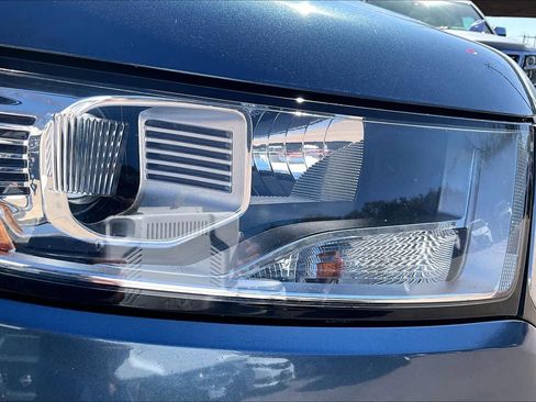 Used 2018 Ford Edge SEL w/ Equipment Group 201A image 26