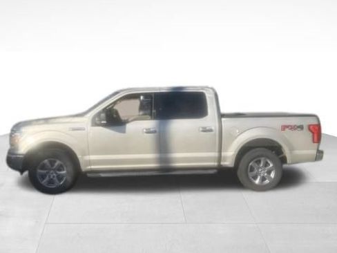 Used 2018 Ford F150 XLT w/ Equipment Group 302A Luxury AWD/4WD image 3