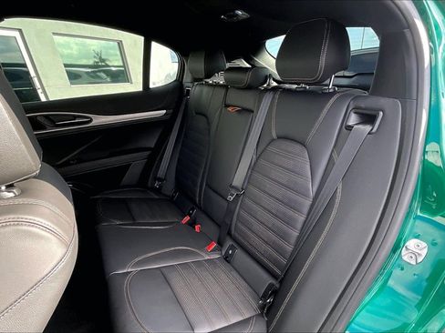 New 2025 Alfa Romeo Stelvio Sprint image 10