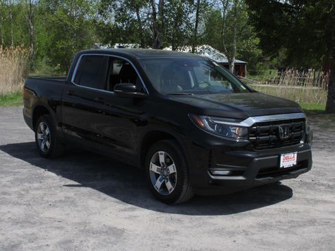 Certified 2025 Honda Ridgeline RTL image 3