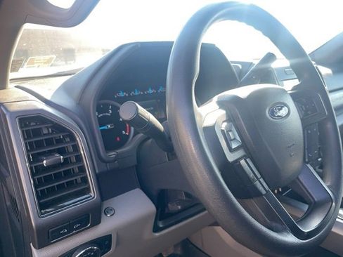 Used 2022 Ford F250 XLT w/ XLT Premium Package image 12