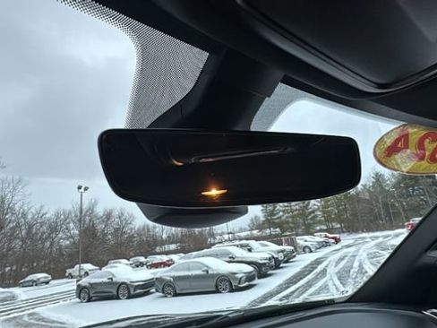 Used 2024 RAM 2500 Big Horn w/ Sport Appearance Package image 27