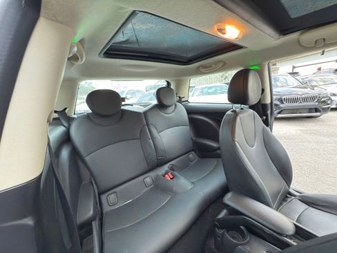 Used 2013 MINI Cooper Hardtop image 17