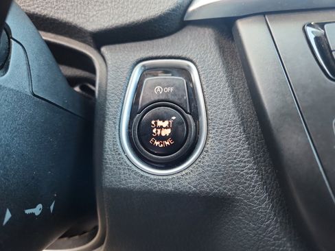 Used 2015 BMW 320i Sedan image 31