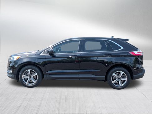 Used 2024 Ford Edge SEL w/ Convenience Package AWD/4WD image 4