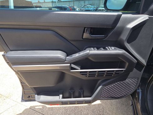 New 2026 Toyota Tacoma SR5 AWD/4WD image 13
