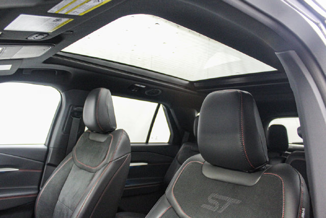 New 2026 Ford Explorer ST w/ Sun And Sound Package AWD/4WD image 28