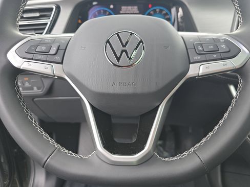 New 2026 Volkswagen Atlas Cross Sport SE AWD/4WD image 21