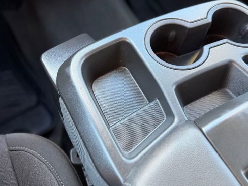 Used 2021 GMC Sierra 1500 Elevation image 15