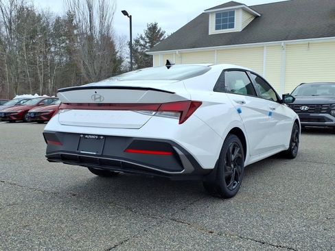 New 2026 Hyundai Elantra Sport image 2