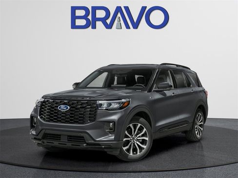 Used 2025 Ford Explorer ST-Line image 1