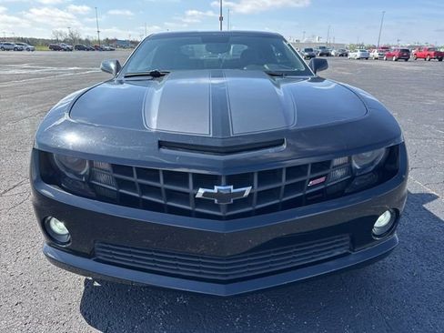 Used 2010 Chevrolet Camaro SS w/ RS Package image 2