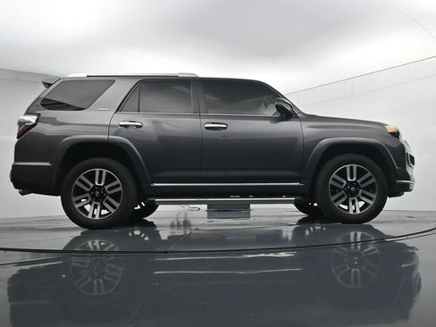 Used 2015 Toyota 4Runner Limited AWD/4WD image 24