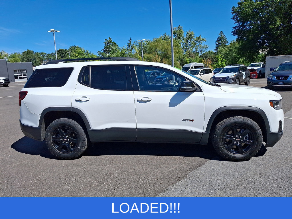 Used 2022 GMC Acadia AT4 w/ Technology Package AWD/4WD image 10