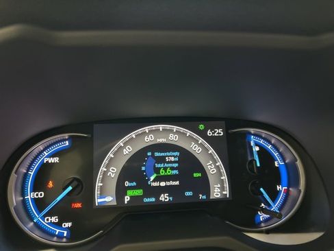 New 2025 Toyota RAV4 XLE image 11