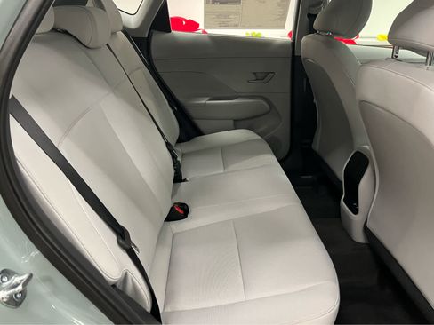 New 2026 Hyundai Kona SE image 15