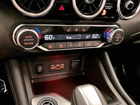 New 2025 Nissan Sentra SR w/ SR Premium Package image 25