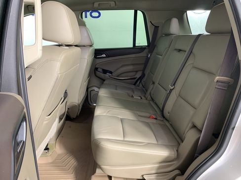 Used 2018 GMC Yukon SLT image 32