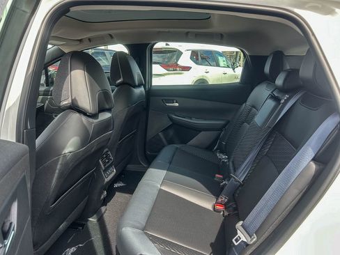 New 2026 Nissan Leaf Platinum+ FWD image 21