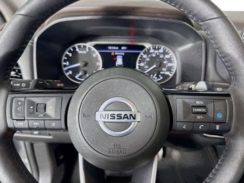 Used 2021 Nissan Rogue SL image 16