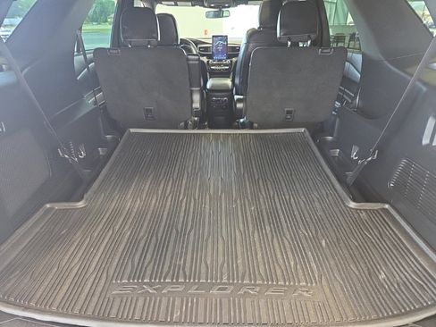 Used 2023 Ford Explorer ST w/ Equipment Group 401A image 17
