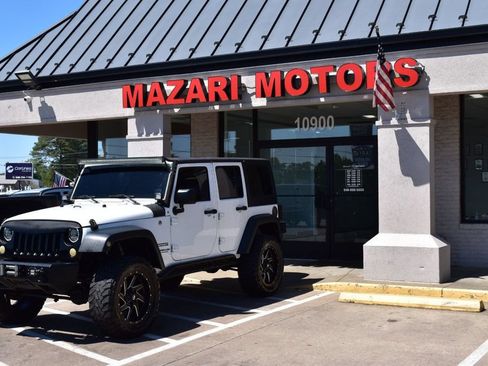 Used 2016 Jeep Wrangler Unlimited Sport w/ Quick Order Package 24S AWD/4WD image 8