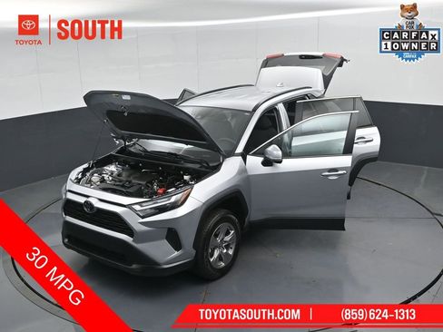 Used 2025 Toyota RAV4 XLE image 52