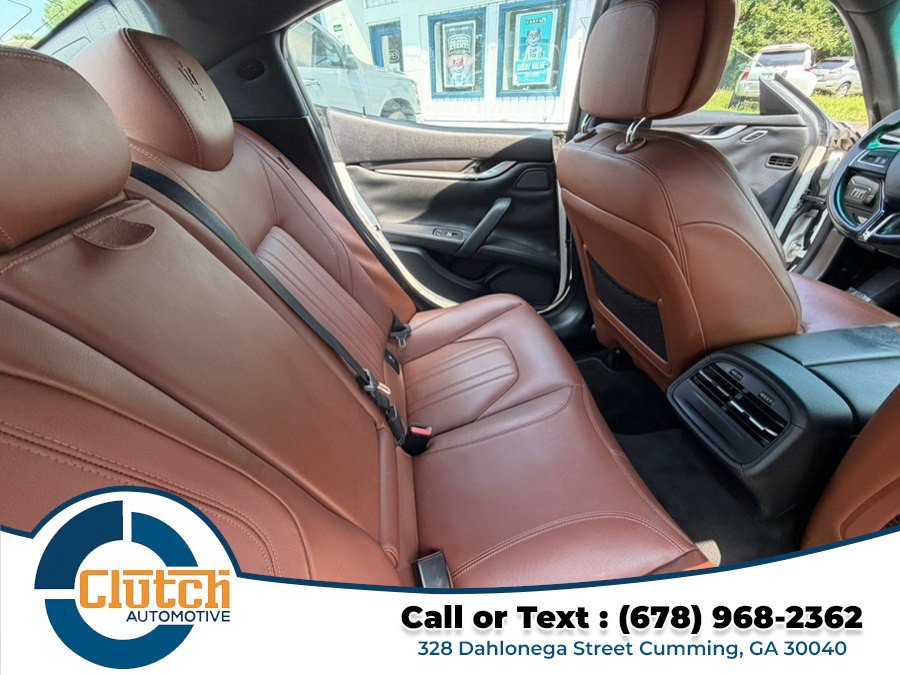Used 2015 Maserati Ghibli RWD image 26