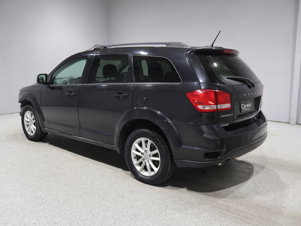 Used 2013 Dodge Journey SXT FWD image 12