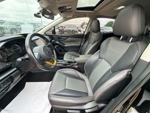 Used 2021 Subaru Crosstrek 2.5i Sport w/ Moonroof Package AWD/4WD image 9